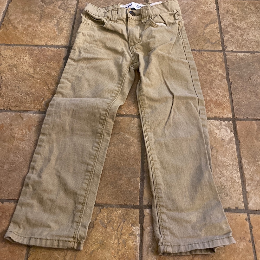 Old navy khaki pants